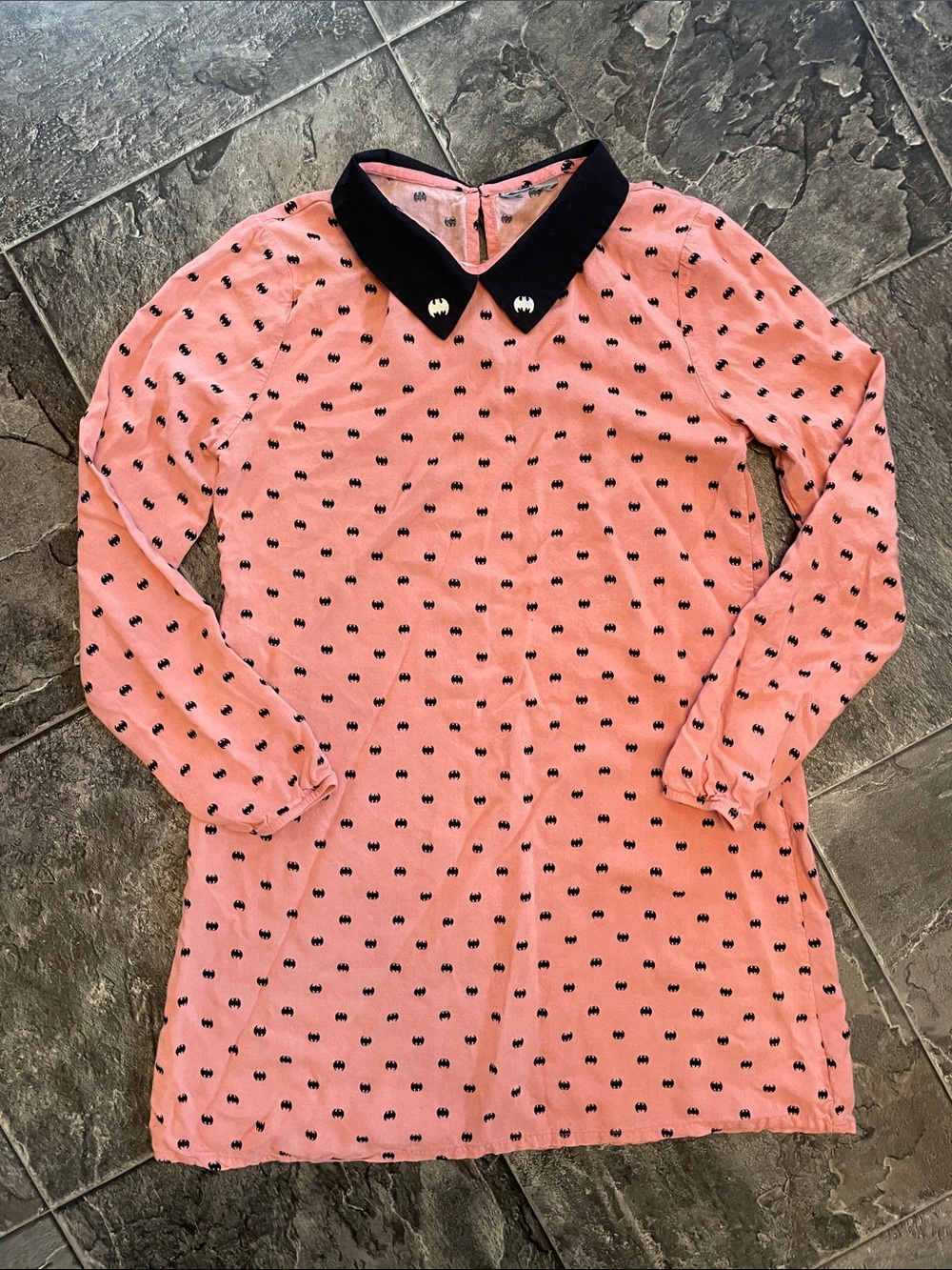 BATMAN Girls Pink Long-Sleeve Dress Tonic Top w Black Collar & Silver Detailing